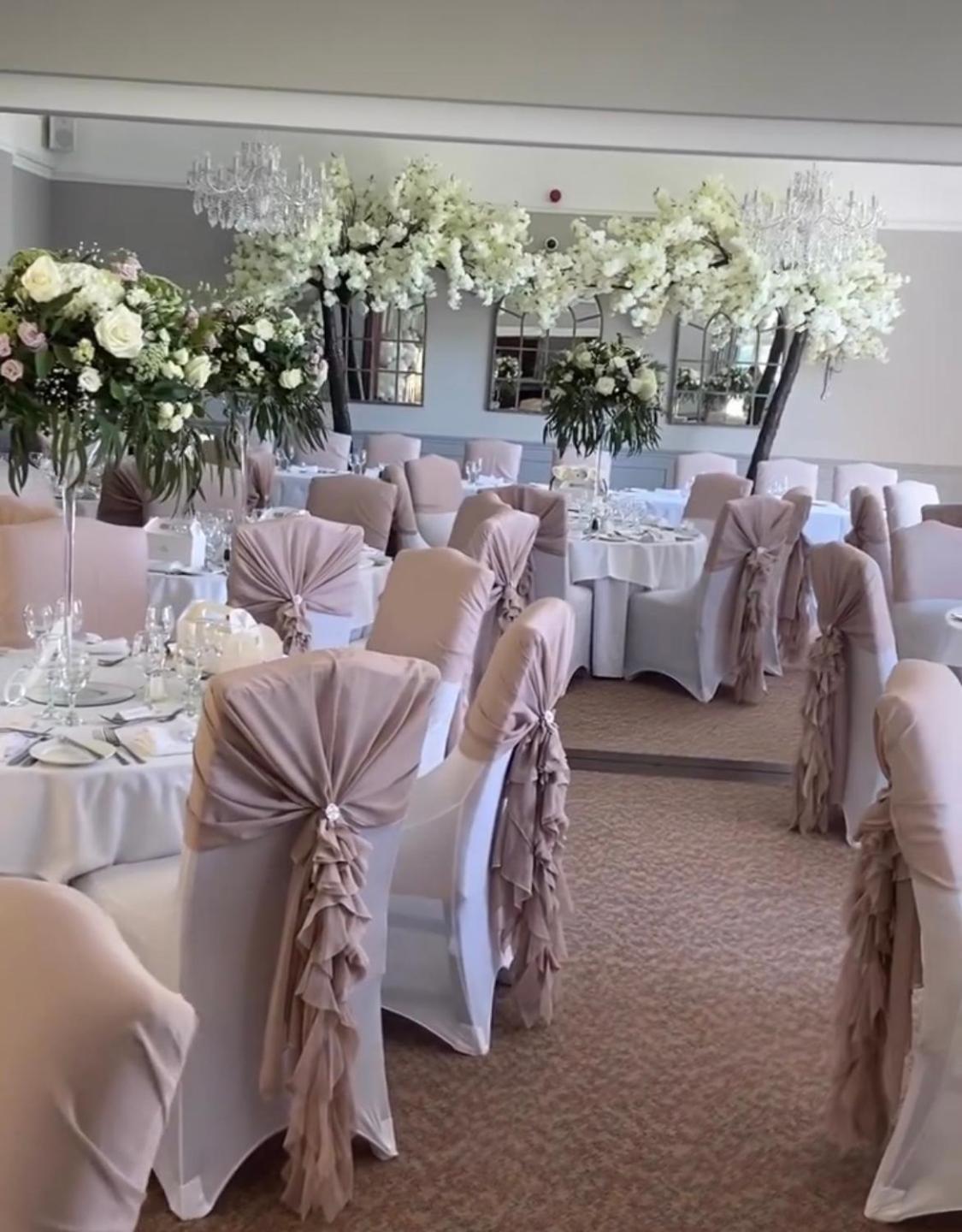 Hotel Dovecliff Hall 4*