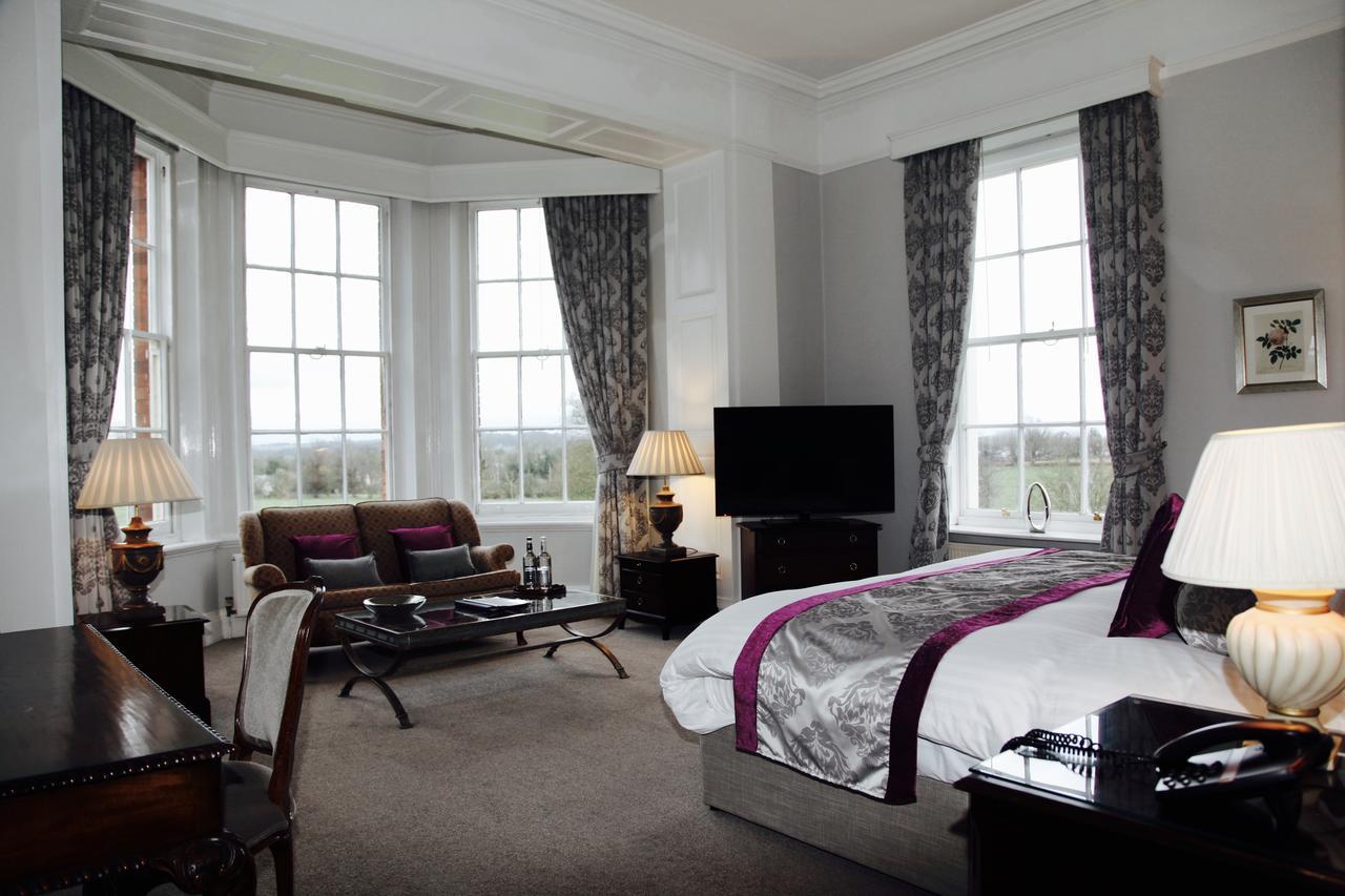 Hotel Dovecliff Hall 4*